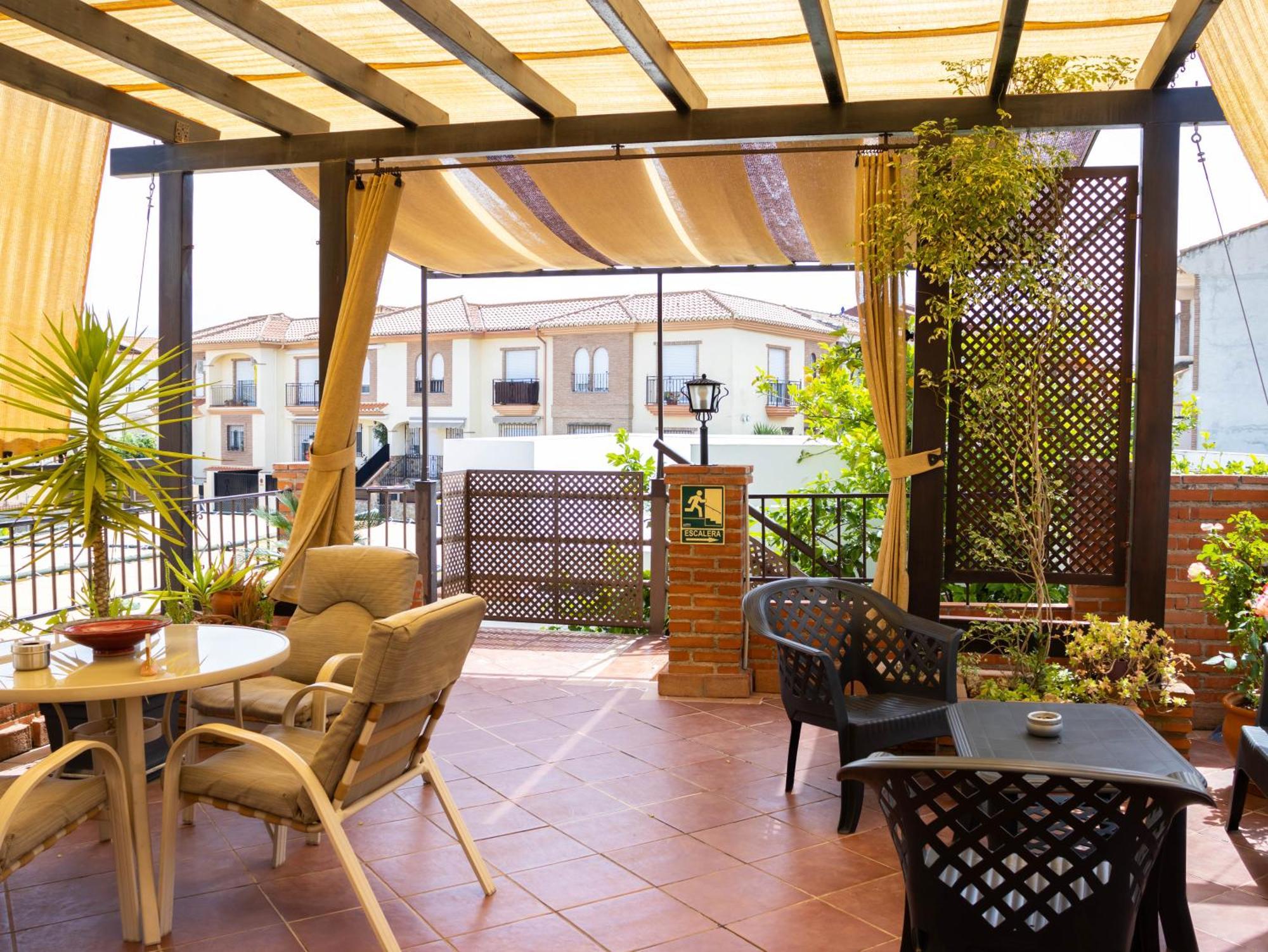 Apartamentos Turísticos Cúllar Vega Exterior foto