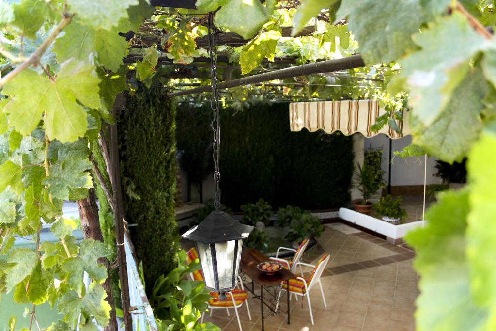 Apartamentos Turísticos Cúllar Vega Quarto foto